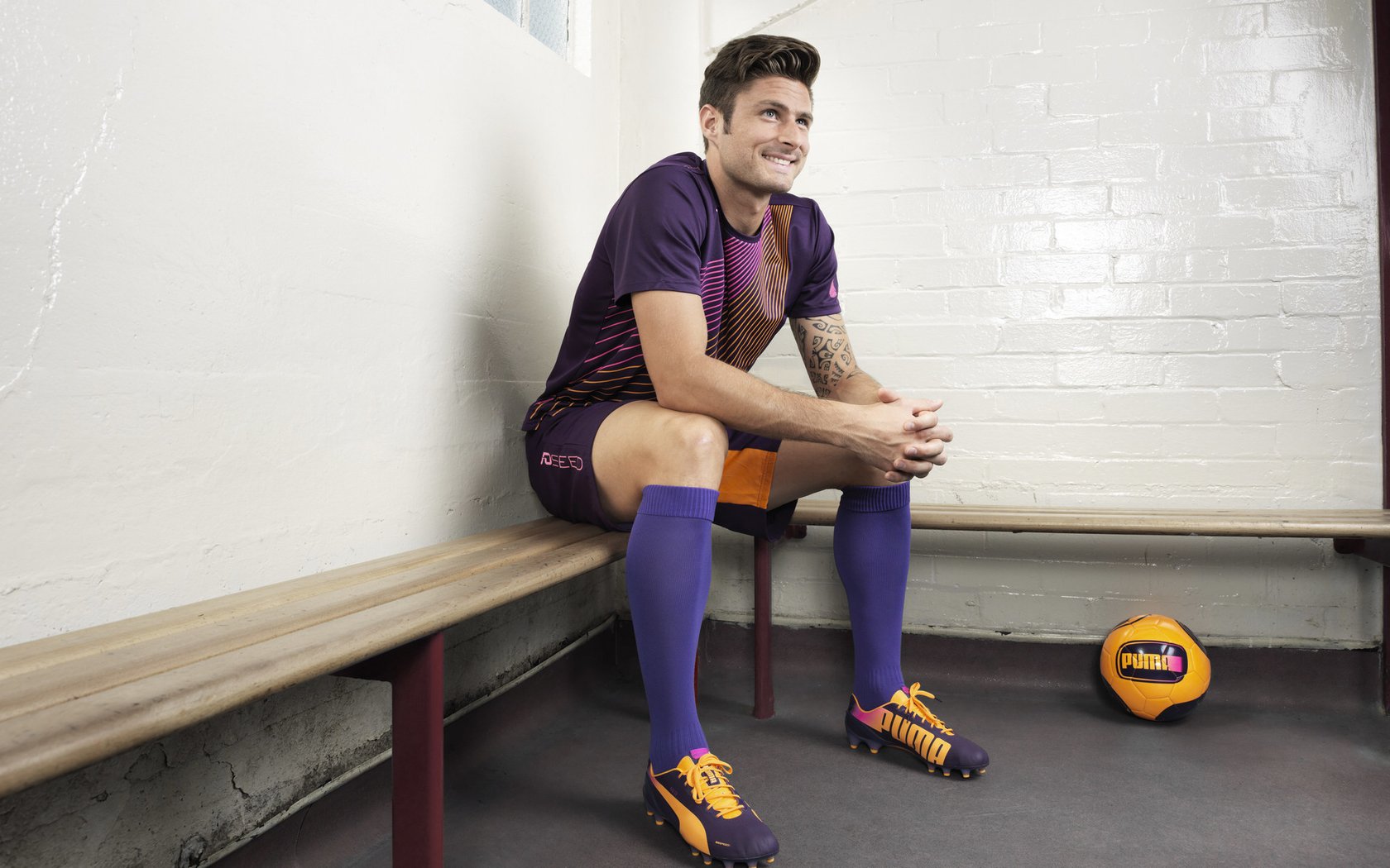 又见绝平!菲尼克斯太阳与马德里竞技鏖战至终场,武磊读秒救主